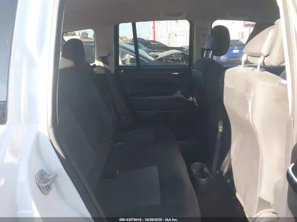 1C4NJCBA6GD546766 2016 JEEP COMPASS - Image 8