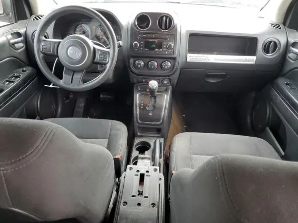 1C4NJCBA6GD567990 2016 JEEP COMPASS - Image 8