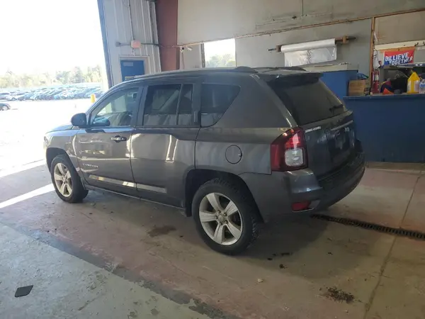 1C4NJCBA6GD611423 2016 JEEP COMPASS - Image 2