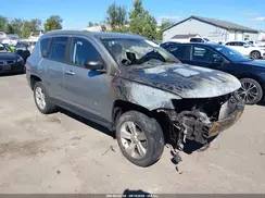 1C4NJCBA6GD640663 2016 JEEP COMPASS