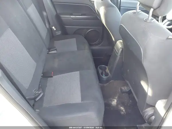 1C4NJCBA6GD641263 2016 JEEP COMPASS - Image 8