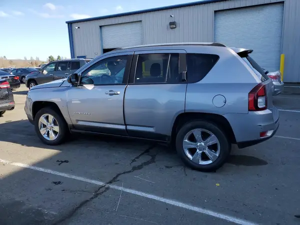 1C4NJCBA6GD641814 2016 JEEP COMPASS - Image 2