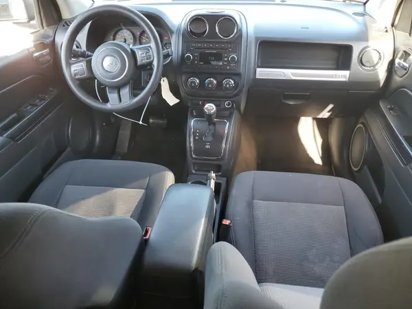 1C4NJCBA6GD641814 2016 JEEP COMPASS - Image 8