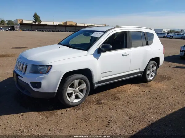 1C4NJCBA6GD675607 2016 JEEP COMPASS - Image 2