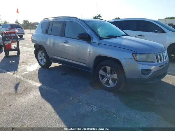1C4NJCBA6GD687949 2016 JEEP COMPASS - Image 1