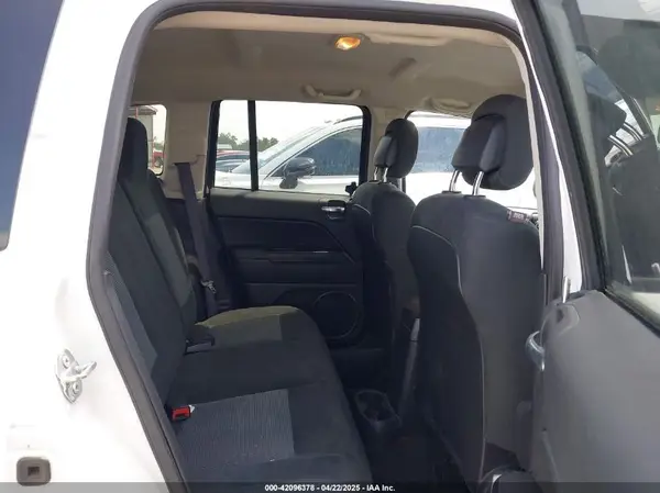 1C4NJCBA6GD704930 2016 JEEP COMPASS - Image 8