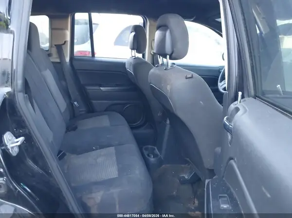 1C4NJCBA6GD705706 2016 JEEP COMPASS - Image 8