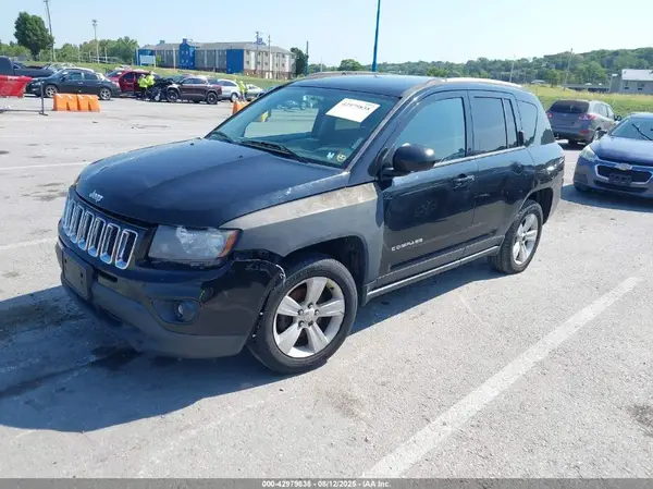 1C4NJCBA6GD715667 2016 JEEP COMPASS - Image 2