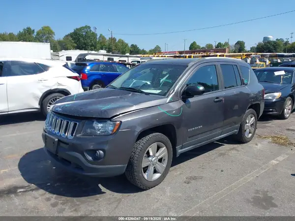 1C4NJCBA6GD754114 2016 JEEP COMPASS - Image 2