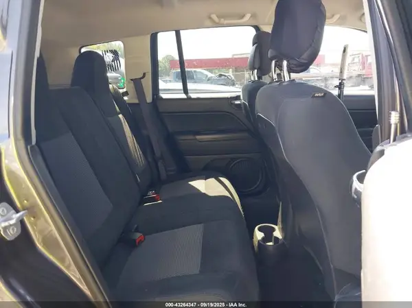 1C4NJCBA6GD754114 2016 JEEP COMPASS - Image 8
