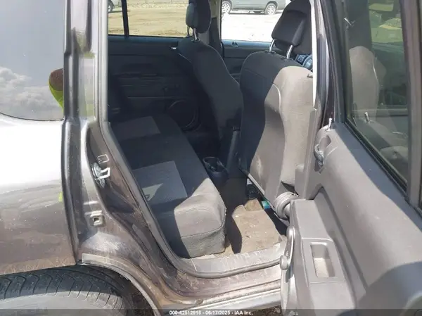 1C4NJCBA6HD134218 2017 JEEP COMPASS - Image 8
