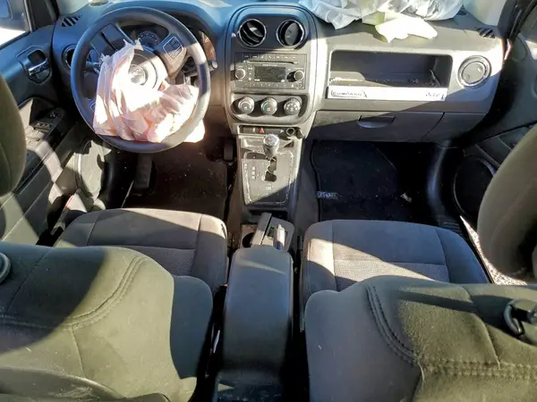 1C4NJCBA6HD147440 2017 JEEP COMPASS - Image 8