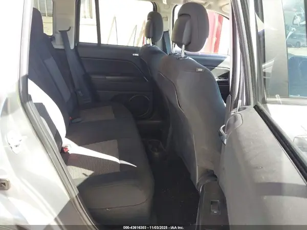 1C4NJCBA6HD186397 2017 JEEP COMPASS - Image 8