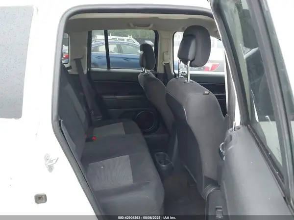 1C4NJCBA7GD525425 2016 JEEP COMPASS - Image 8