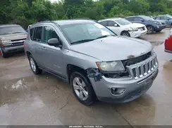 1C4NJCBA7GD560966 2016 JEEP COMPASS