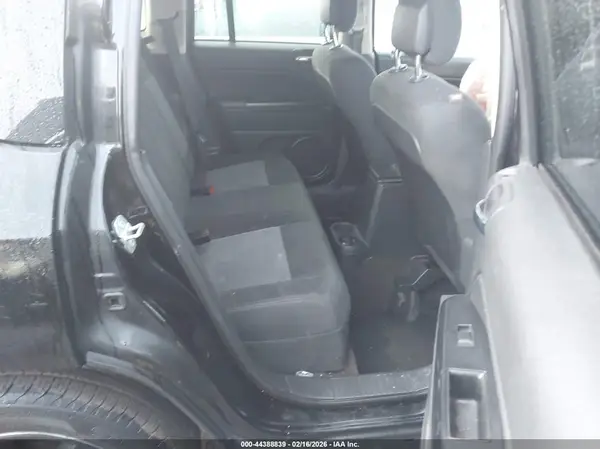 1C4NJCBA7GD600401 2016 JEEP COMPASS - Image 8