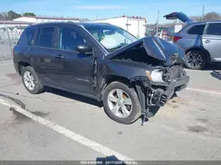 1C4NJCBA7GD611107 2016 JEEP COMPASS