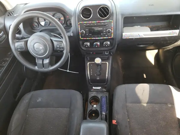 1C4NJCBA7GD611687 2016 JEEP COMPASS - Image 8