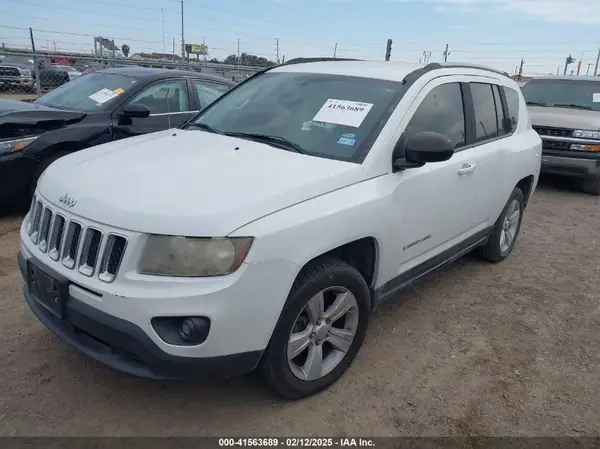 1C4NJCBA7GD621894 2016 JEEP COMPASS - Image 2