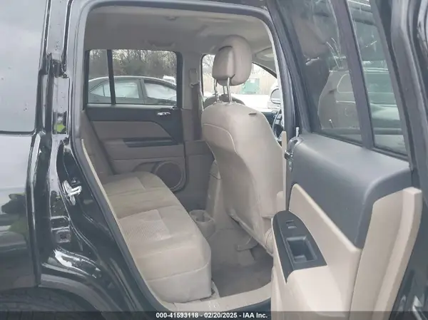 1C4NJCBA7GD648755 2016 JEEP COMPASS - Image 8