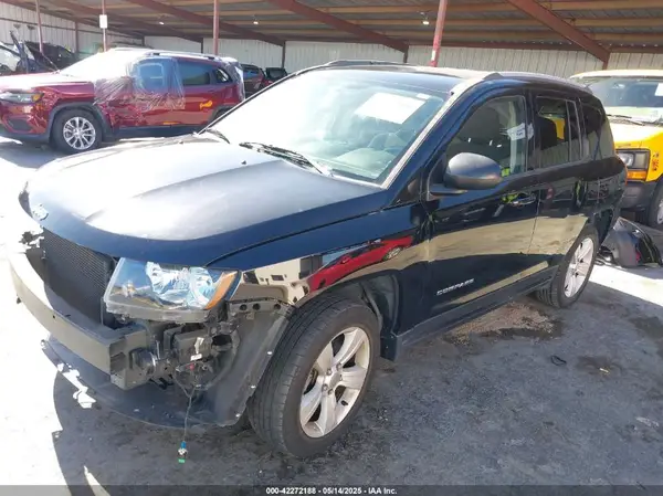 1C4NJCBA7GD648822 2016 JEEP COMPASS - Image 2