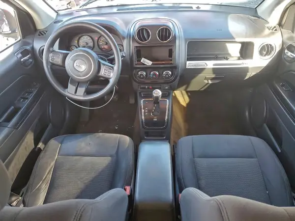 1C4NJCBA7GD688012 2016 JEEP COMPASS - Image 8