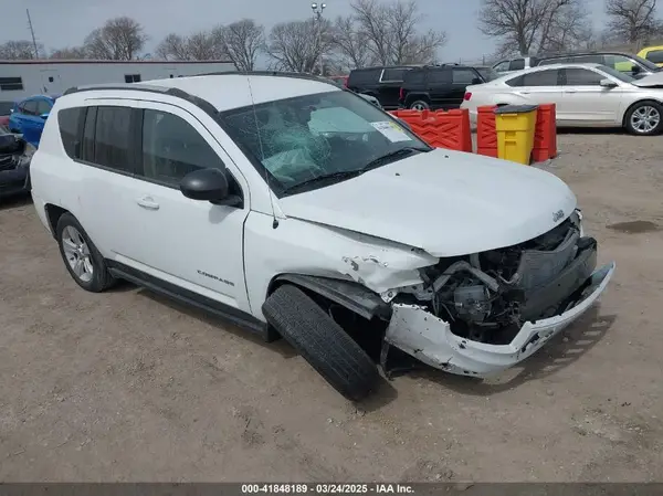 1C4NJCBA7GD722384 2016 JEEP COMPASS - Image 1