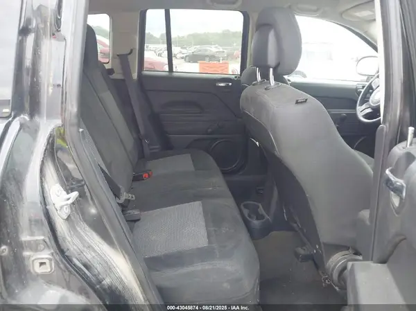 1C4NJCBA7GD739122 2016 JEEP COMPASS - Image 8