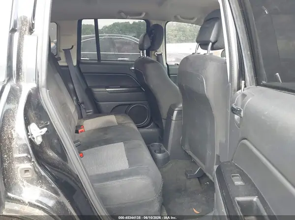 1C4NJCBA7HD123132 2017 JEEP COMPASS - Image 8
