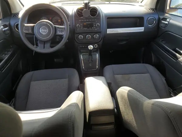 1C4NJCBA7HD123650 2017 JEEP COMPASS - Image 8