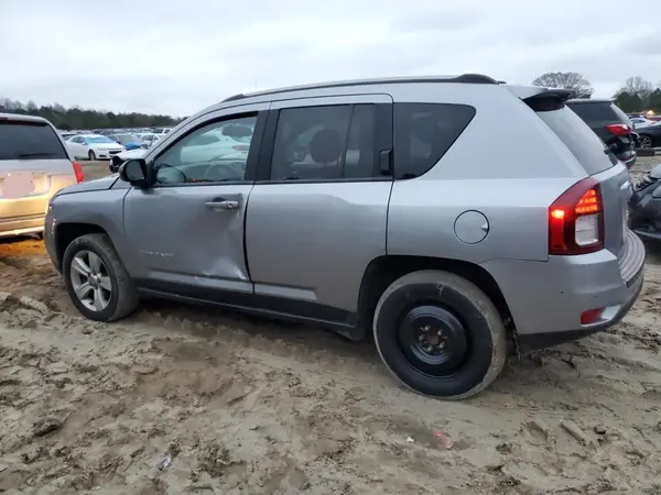 1C4NJCBA7HD147799 2017 JEEP COMPASS - Image 2