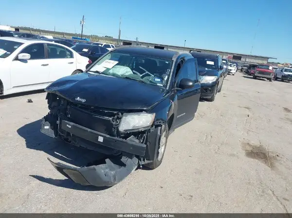 1C4NJCBA8GD543674 2016 JEEP COMPASS - Image 2