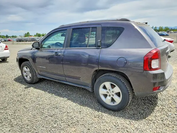 1C4NJCBA8GD547627 2016 JEEP COMPASS - Image 2