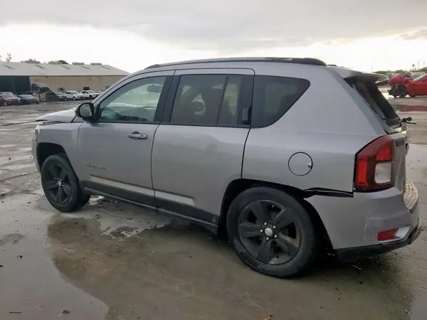 1C4NJCBA8GD559907 2016 JEEP COMPASS - Image 2