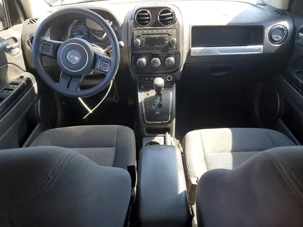 1C4NJCBA8GD560328 2016 JEEP COMPASS - Image 8
