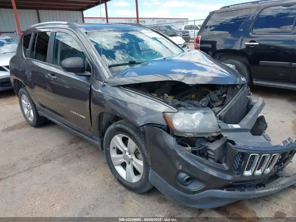 1C4NJCBA8GD611939 2016 JEEP COMPASS - Image 1