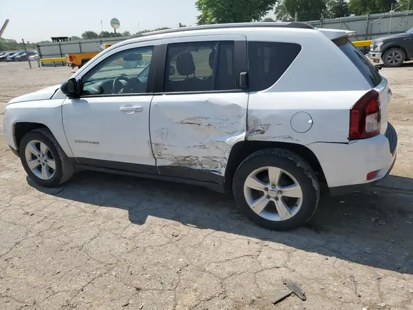 1C4NJCBA8GD633763 2016 JEEP COMPASS - Image 2