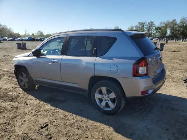 1C4NJCBA8GD681568 2016 JEEP COMPASS - Image 2