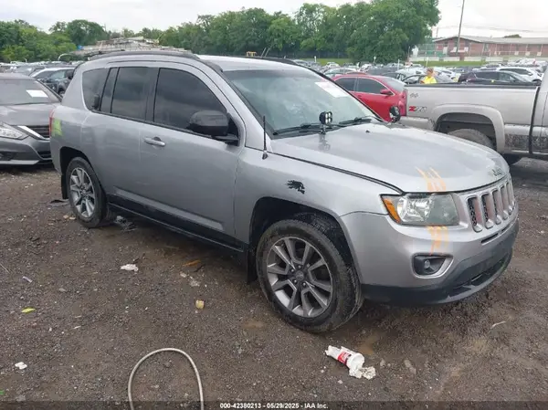 1C4NJCBA8GD699861 2016 JEEP COMPASS - Image 1