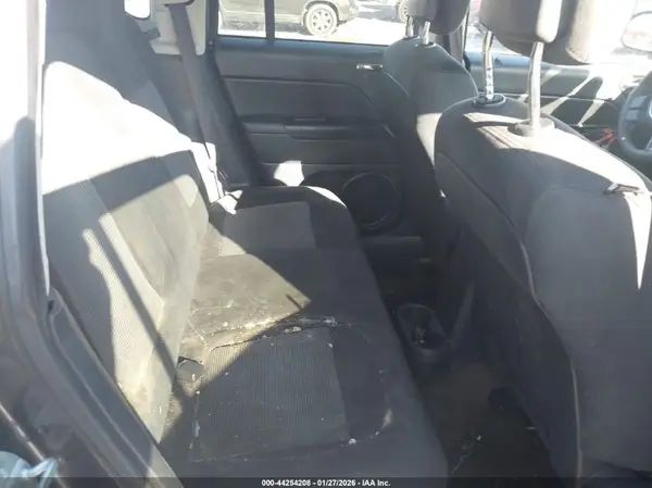 1C4NJCBA8GD705366 2016 JEEP COMPASS - Image 8