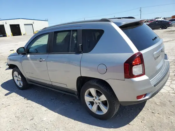 1C4NJCBA8GD742790 2016 JEEP COMPASS - Image 2