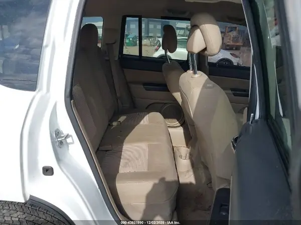1C4NJCBA8GD743034 2016 JEEP COMPASS - Image 8