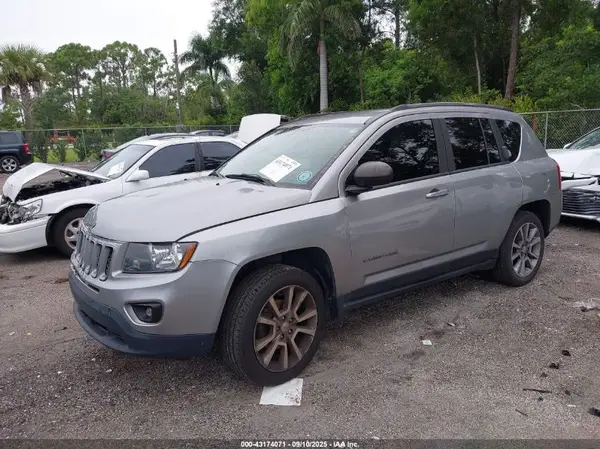 1C4NJCBA8GD760433 2016 JEEP COMPASS - Image 2