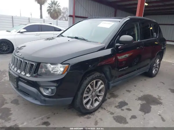 1C4NJCBA8GD801739 2016 JEEP COMPASS - Image 2