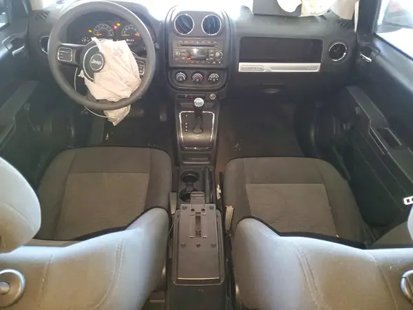 1C4NJCBA8HD119641 2017 JEEP COMPASS - Image 8
