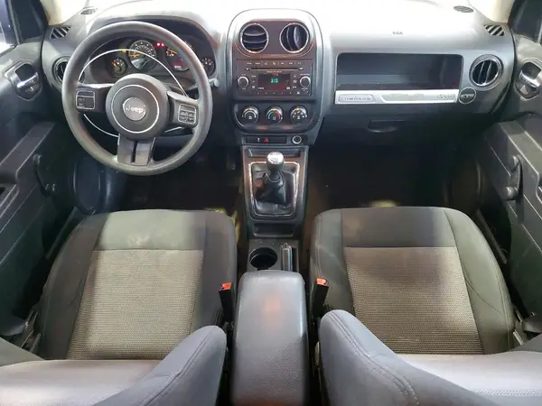1C4NJCBA8HD185302 2017 JEEP COMPASS - Image 8