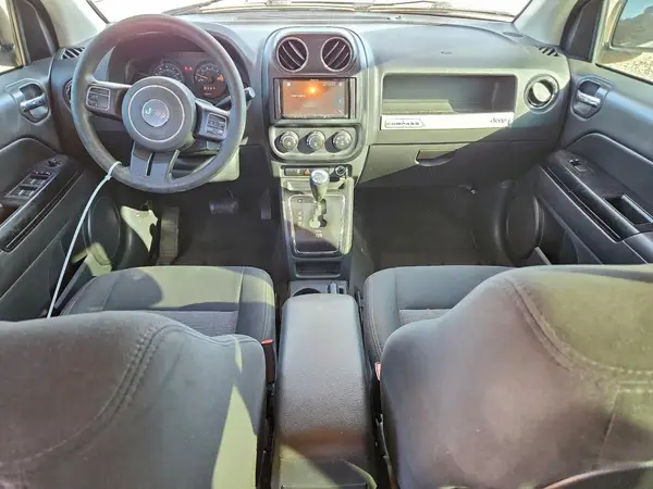 1C4NJCBA8HD185834 2017 JEEP COMPASS - Image 8