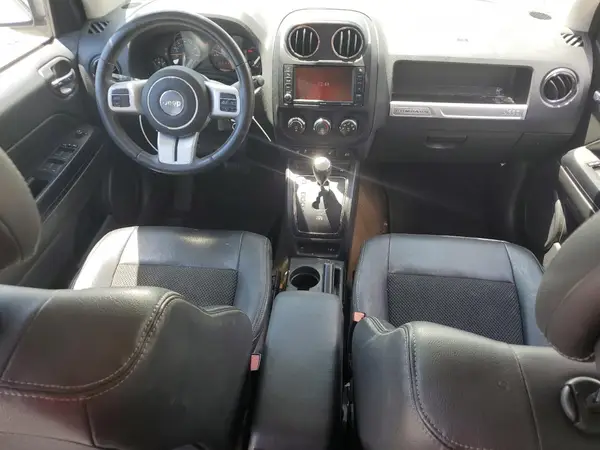 1C4NJCBA8HD186773 2017 JEEP COMPASS - Image 8