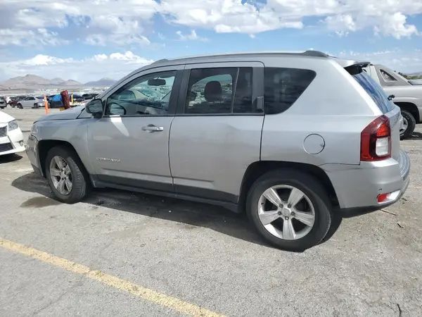 1C4NJCBA9GD513244 2016 JEEP COMPASS - Image 2