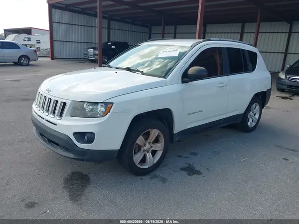 1C4NJCBA9GD524583 2016 JEEP COMPASS - Image 2
